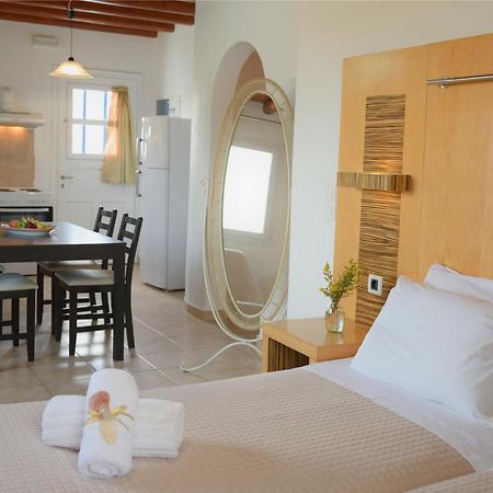 Adonis Rooms كالو ليفادي المظهر الخارجي الصورة